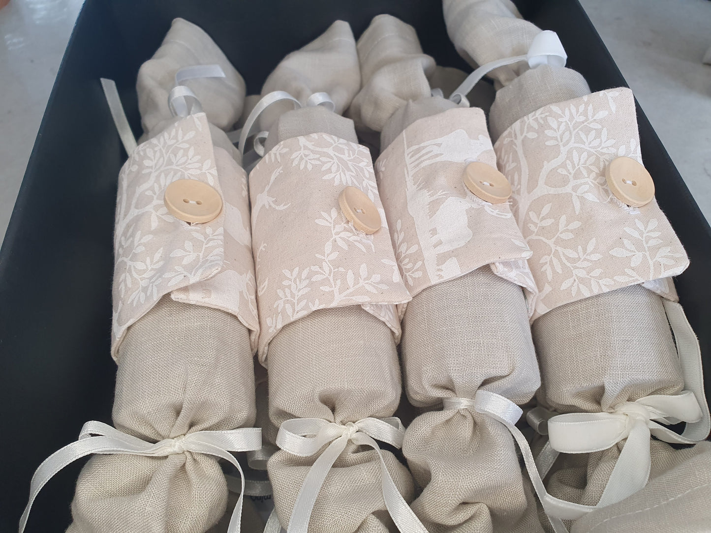 Reusable Christmas Crackers - Set of 8 -Sustainable Christmas